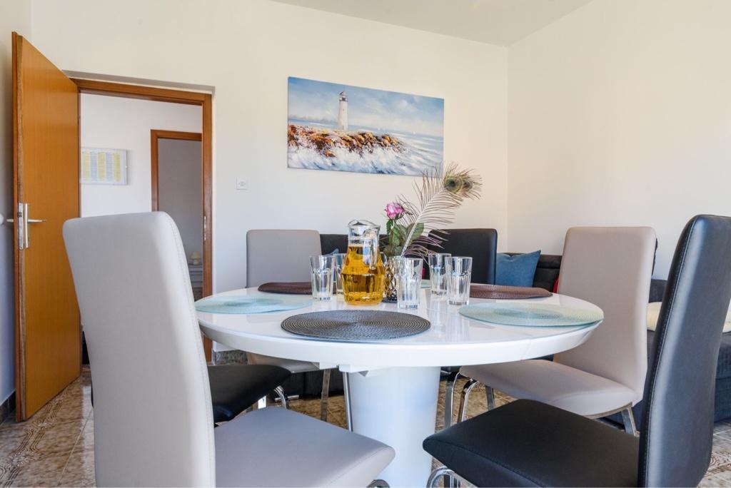 Apartments With A Parking Space Kastel Kambelovac, Kastela - 15480 Екстер'єр фото